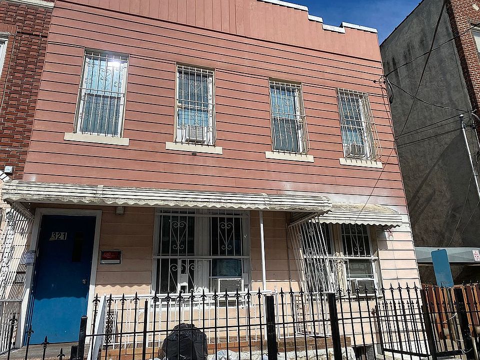 1st image of 321 Milford St #4