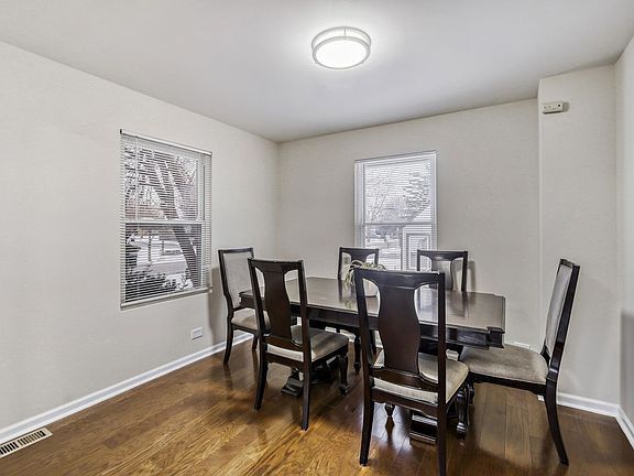 5th image of 245 Whitehall Ave