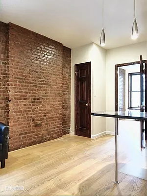 Rented by Citi Habitats | media 10