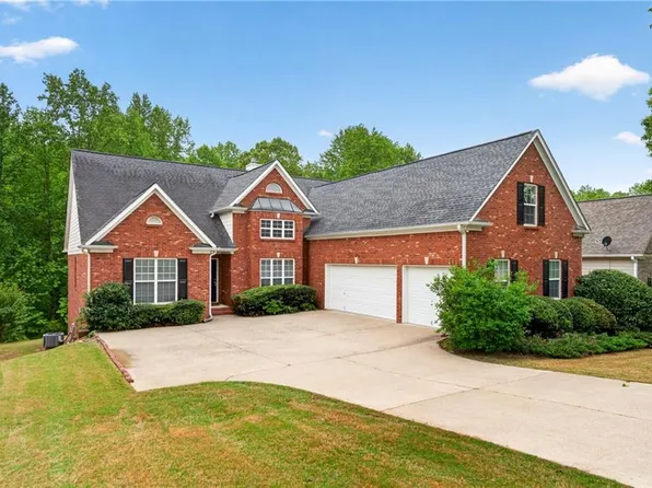 142 Bent Ridge Dr S, Dawsonville, GA 30534