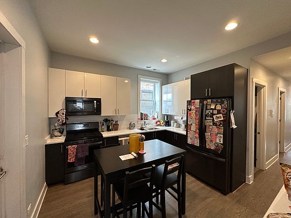 3rd image of 3711 N Racine Ave #2