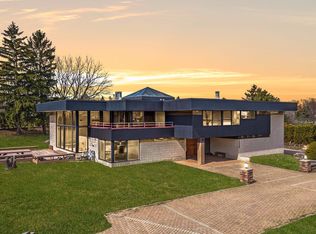 3840 Manchester Ct, Bloomfield Hills, MI