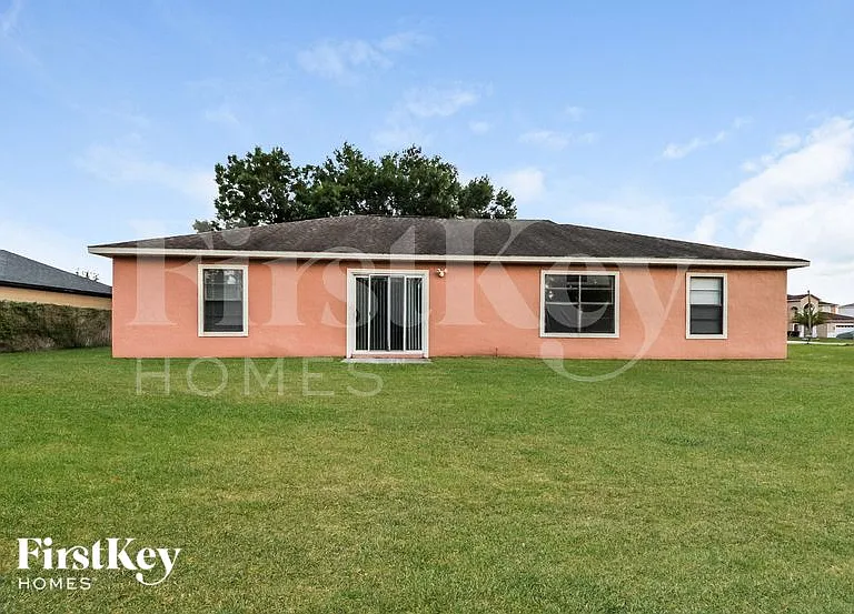 815 Adour Dr — Photo 15