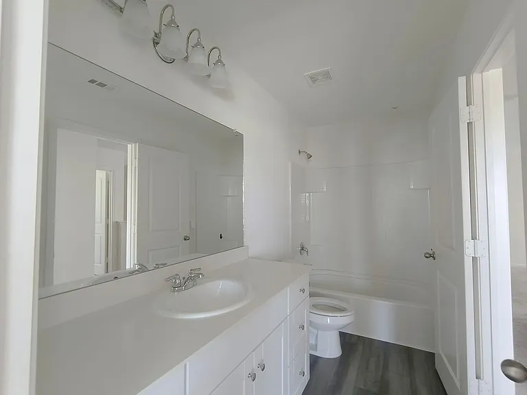 1809 Chapel Hill Rd — Photo 20