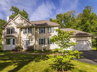 29 Tannery Rd, Sturbridge, MA 01518