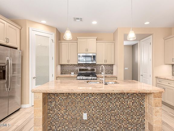 4th image of 3749 E Perkinsville St