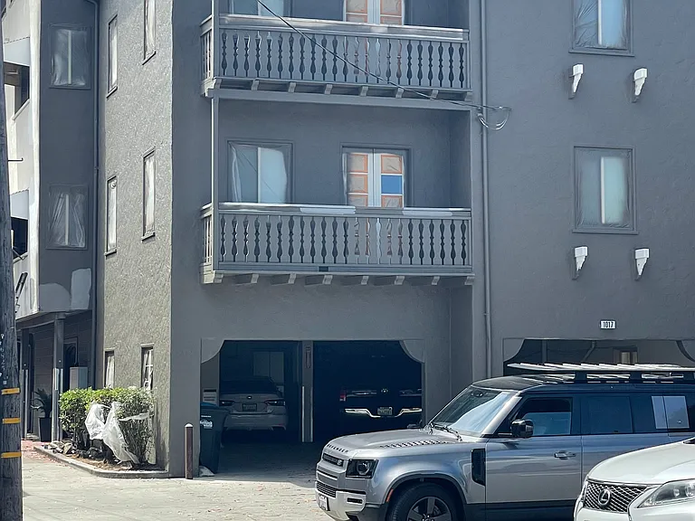 1017 El Camino Real #7 — Photo 4