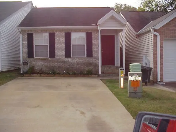 1363 Southern Gardens Dr, Tuscaloosa, AL 35404