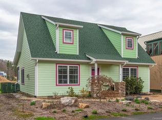 9 Verde Dr, Asheville, NC 28806