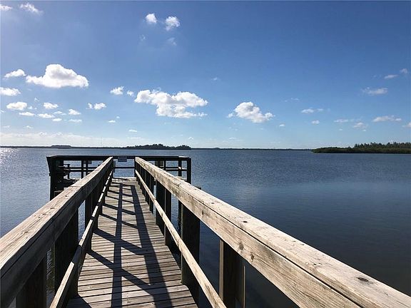5th image of 6 Ocean Estates Drive