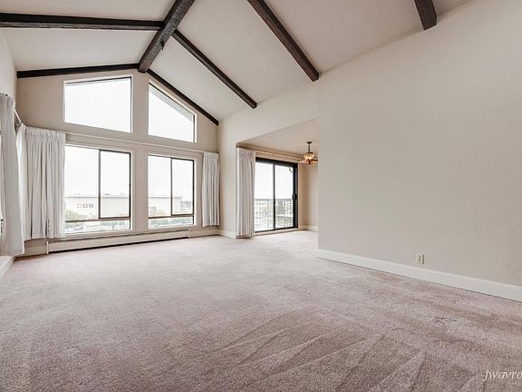 3rd image of 500 Poplar Ave #302