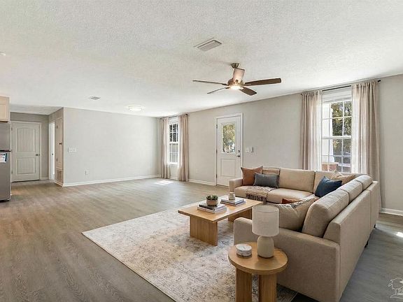 2nd image of 3152 Clemson Rd