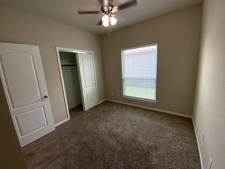 1228 Grand Oak Trl — Photo 25