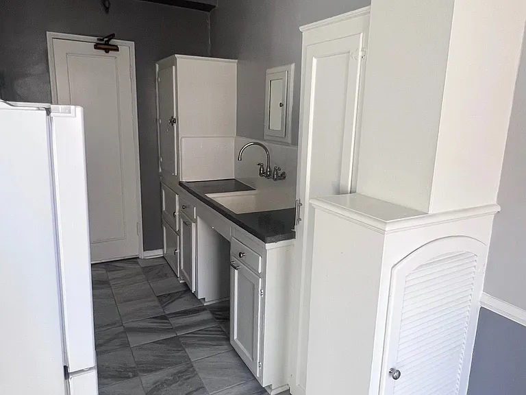 La Leyenda Apartments — Photo 32