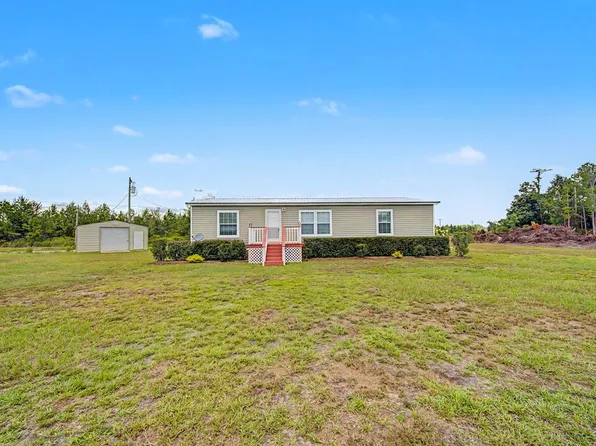 436 Douglas Rd, Du Pont, GA 31630