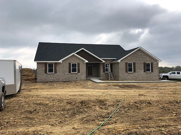 2nd image of 221 Lakeside Dr