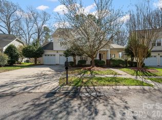 9507 Yearwood Ln, Charlotte, NC