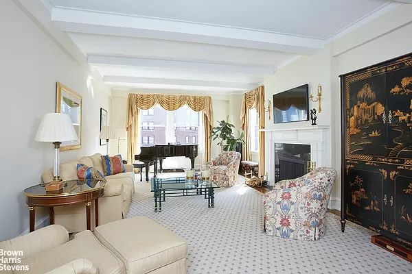 1st image of 1130 Park Ave #9-3