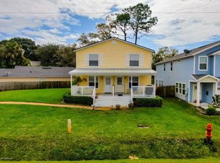 2217 Pine Pl, Neptune Beach, FL 32266