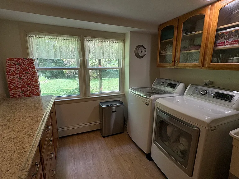 Laundry Room w/ Cabinets & Utility Sink