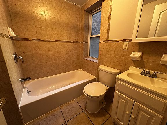 5th image of 35 Broadway #22