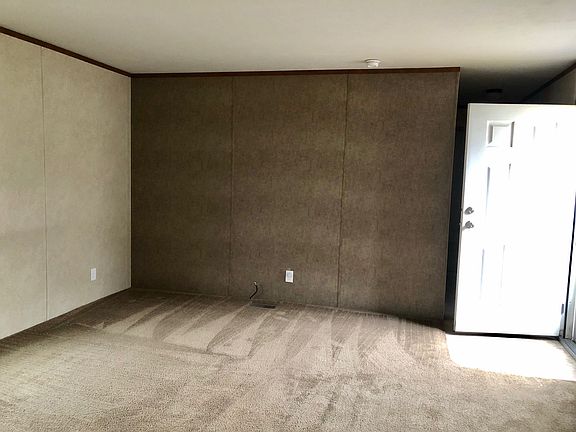 5th image of 224 Guilder Ct