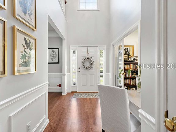 4th image of 41 Kendall Dr