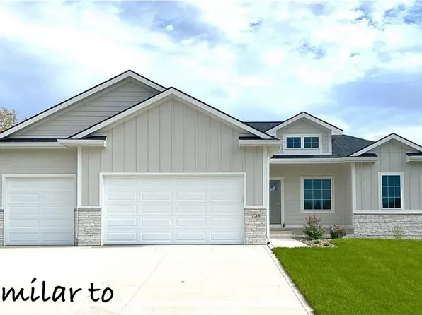 320 NE 62nd St, Ankeny, IA 50021