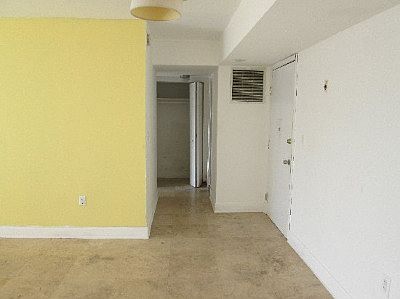 5th image of 2841 NE 163rd St APT 314