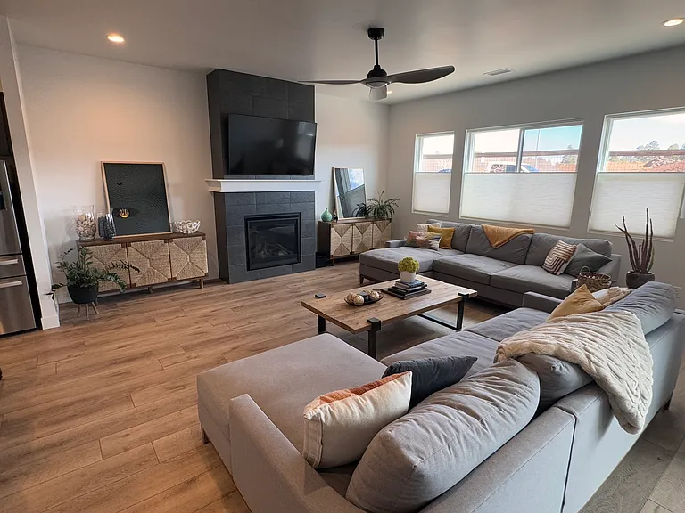 2366 S Polaris Way — Photo 8