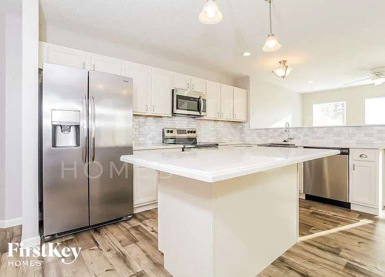 3277 Blue Springs Dr — Photo 5