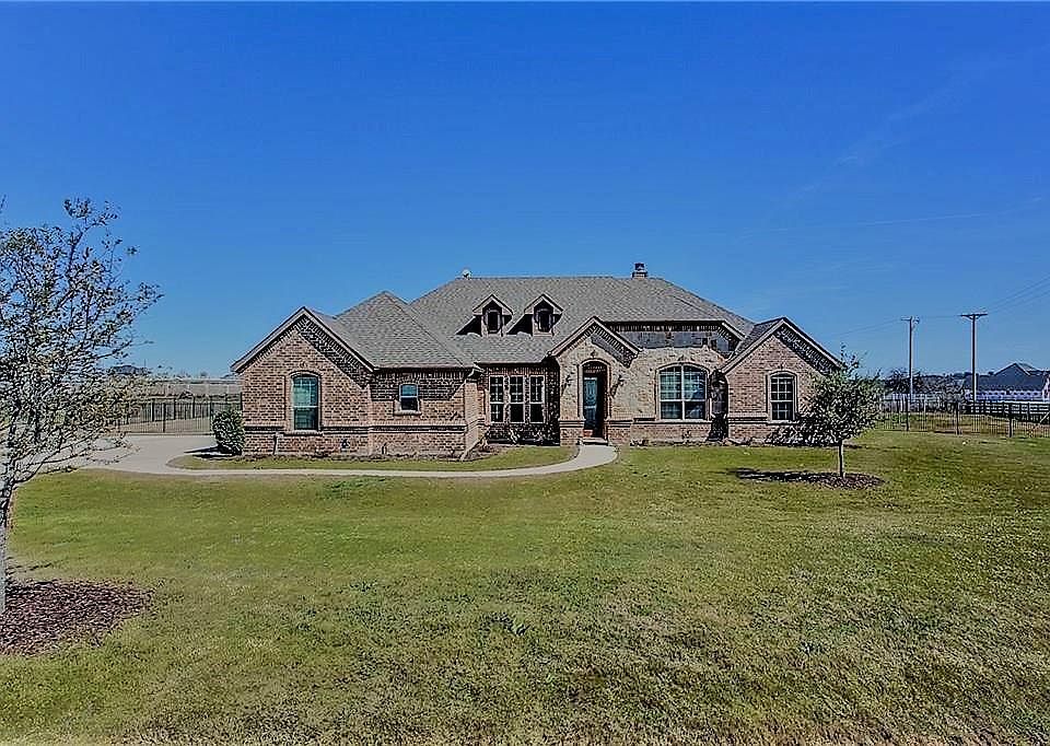 1st image of 121 Mountain Vista Dr