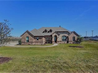 121 Mountain Vista Dr, Fort Worth, TX 76126