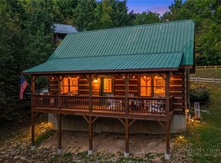 200 Apple Ridge Ln, Blowing Rock, NC 28605