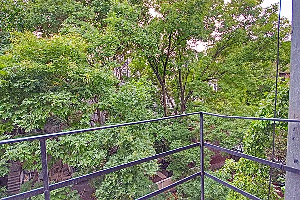 Rented by MetroNest | media 18