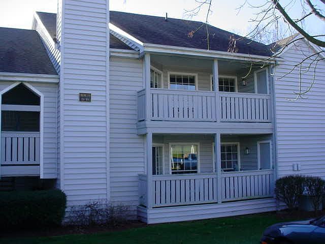 Winding Hollow Condo!