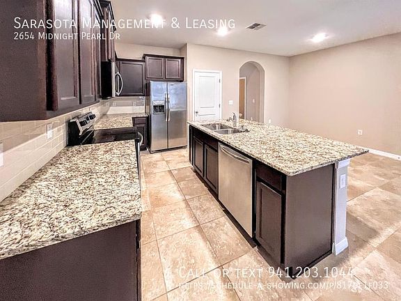 5th image of 2654 Midnight Pearl Dr