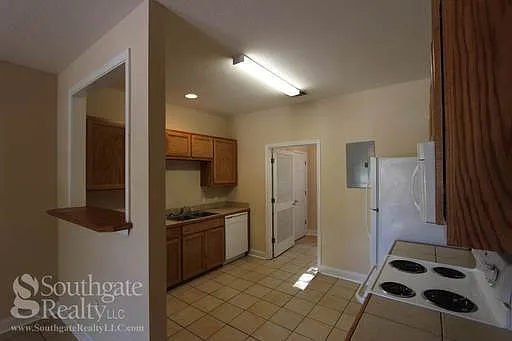 202 N 37th Ave #4 — Photo 13