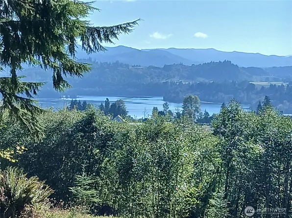 132 Salem Plant Road, Silver Creek, WA 98585