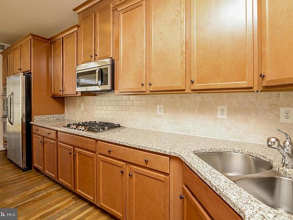 4th image of 16607 Danridge Manor Dr