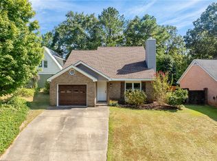 370 Butternut Dr, Auburn, AL 36830