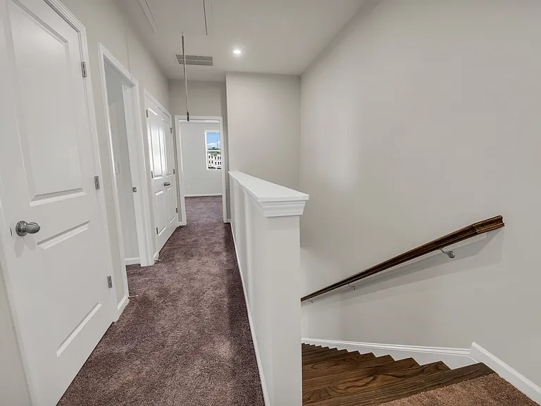 1331 Creekview Ln — Photo 22