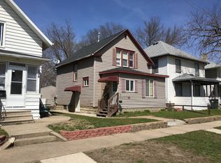526 Dawson St, Waterloo, IA 50703
