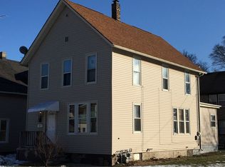 6121 12th Ave, Kenosha, WI 53143