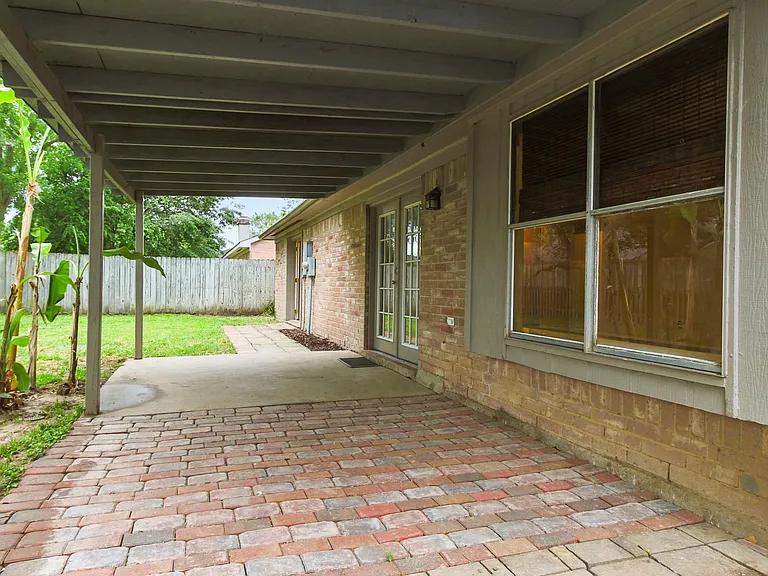 22811 Capitol Landing Ln — Photo 13