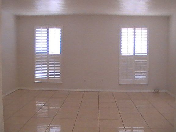 5th image of 3701 Scarlet Ave