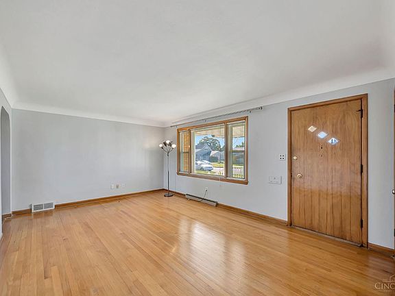 4th image of 4133 Bedford Ave