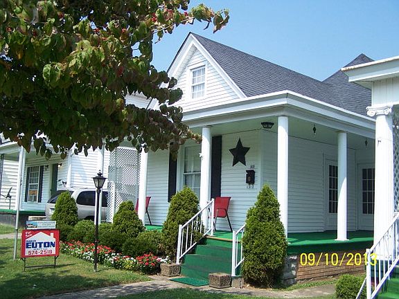 2nd image of 1929 20th St