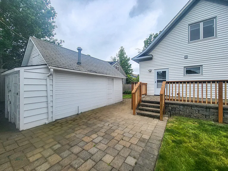 944 Cottage St NE — Photo 29