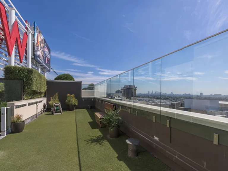 6250 Hollywood Blvd #10N — Photo 39